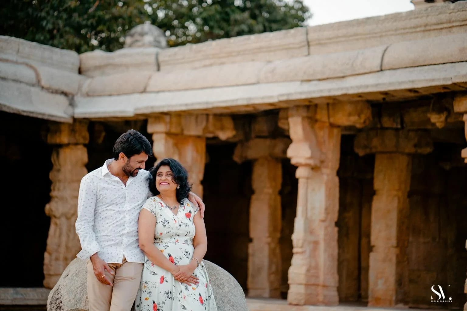 Pre wedding photography temple bangalore