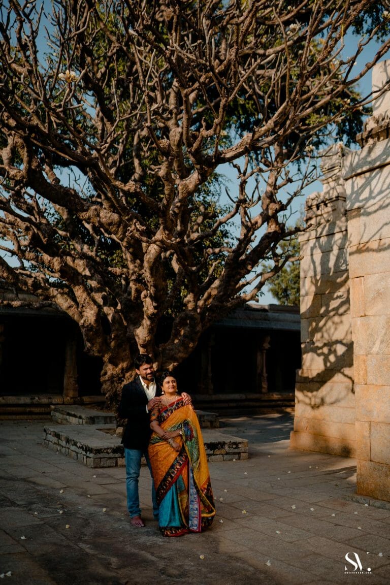 Sravanti & Harinath | Pre Wedding Lepakshi Nandi Temple | Bangalore - photograph 15
