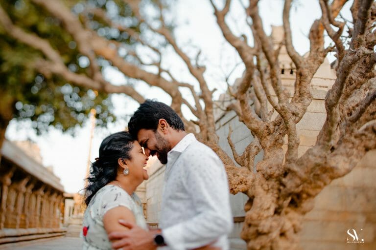 Sravanti & Harinath | Pre Wedding Lepakshi Nandi Temple | Bangalore - photograph 4