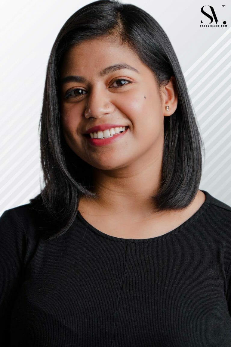 Linkedin Headshots for HR Professionals Bangalore - photograph 12