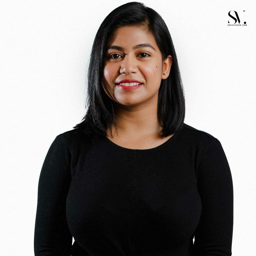 Linkedin Headshots for HR Professionals Bangalore - photograph 1