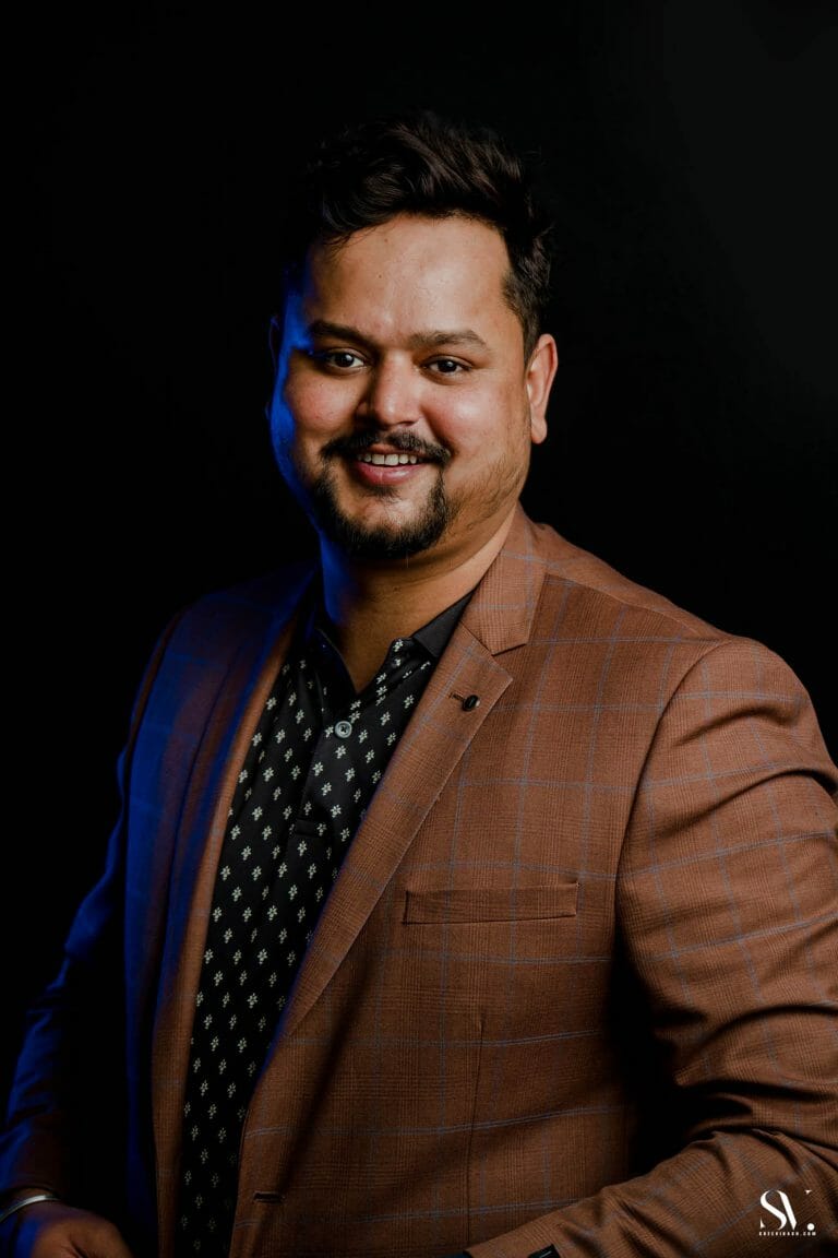 Headshots and Personal Branding Portraits for LinkedIn, Corporate Bangalore India - photograph 5