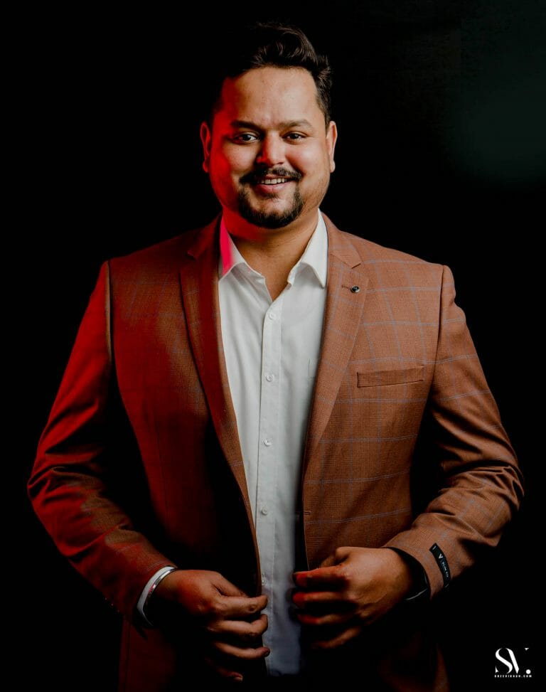 Headshots and Personal Branding Portraits for LinkedIn, Corporate Bangalore India - photograph 9