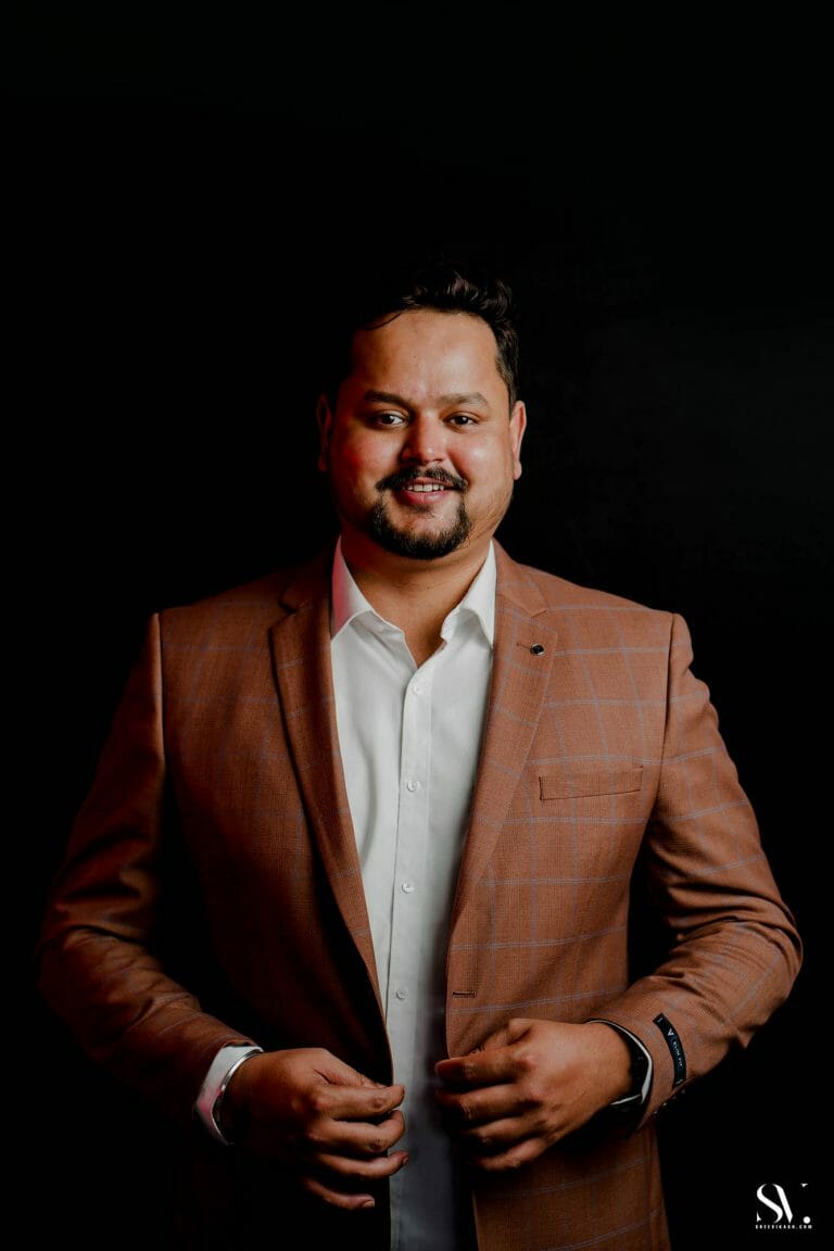Headshots and Personal Branding Portraits for LinkedIn, Corporate Bangalore India - photograph 10